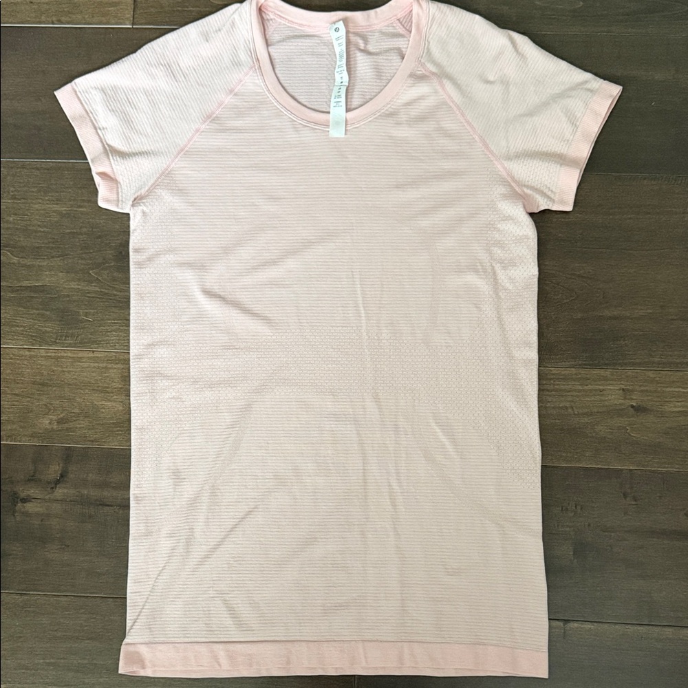 Lululemon Swiftly Tech Top